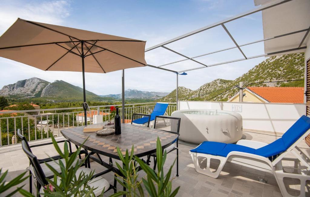 Holiday Home Horizonte With Jacuzzi Gornja Brela Exterior photo