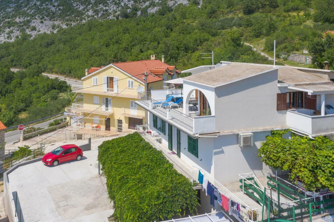 Holiday Home Horizonte With Jacuzzi Gornja Brela Exterior photo